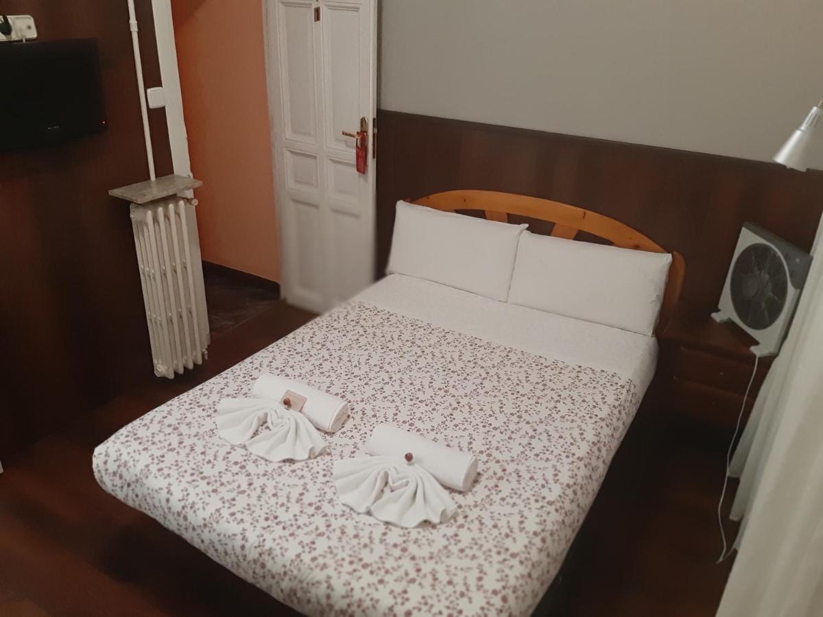 Interior Double Room